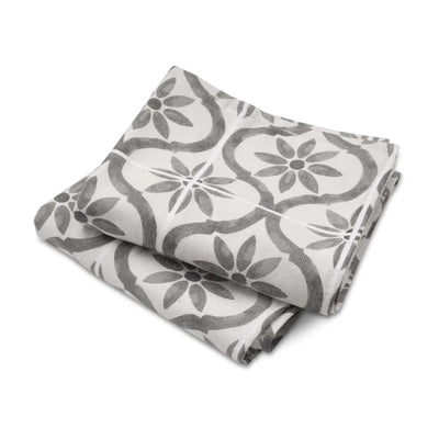 https://www.firstireland.com/cdn/shop/products/31811-Cuisinart-Pack-of-2-Antimicrobial-Professional-Fouta-Printed-Tea-Towel-Grey_1_600x_f5c59ab8-024c-4b10-a30c-876daab24802_400x.webp?v=1680887082