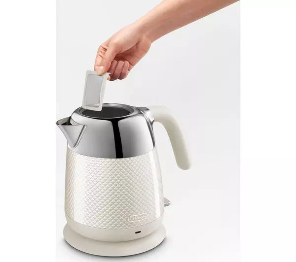 https://www.firstireland.com/cdn/shop/products/De_LonghiLuminosaJugKettle-WhiteKBL3001WB_600x.webp?v=1680099634